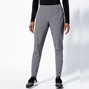 Jaanuu Skinny Scrub Pants - Arya Collection